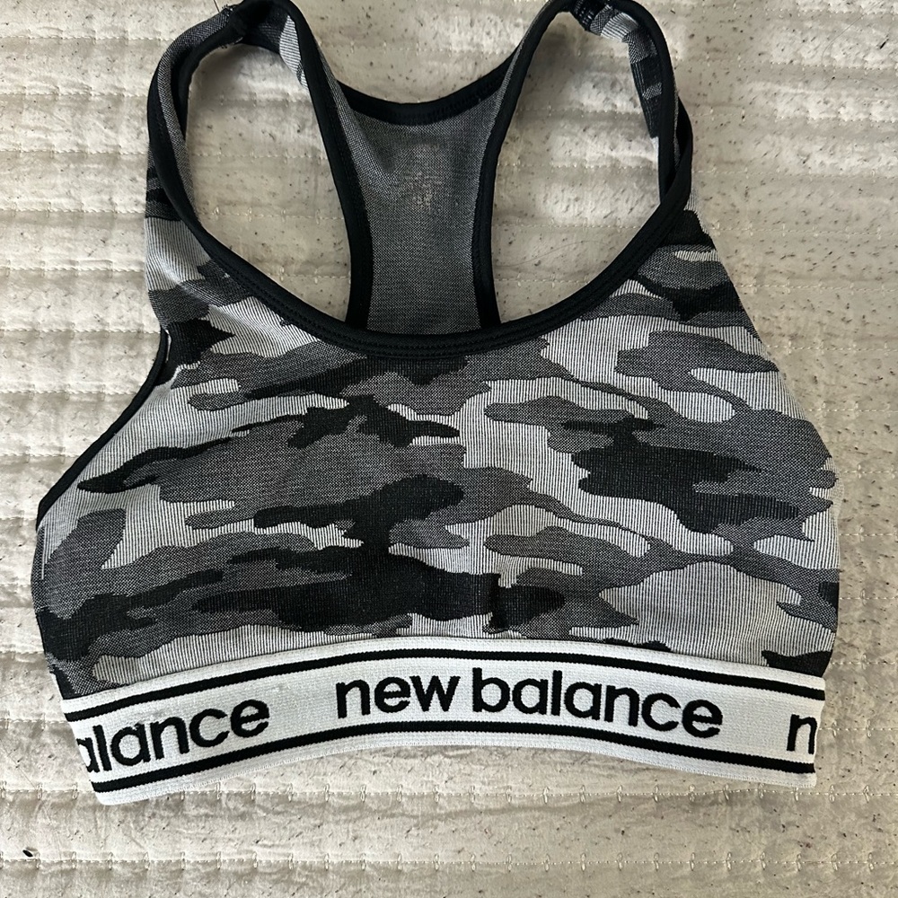 sports bra